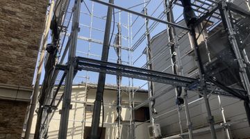 東京都渋谷区　３F先行足場